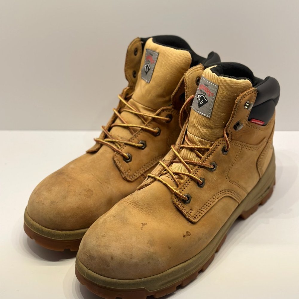 Survivors men work boots